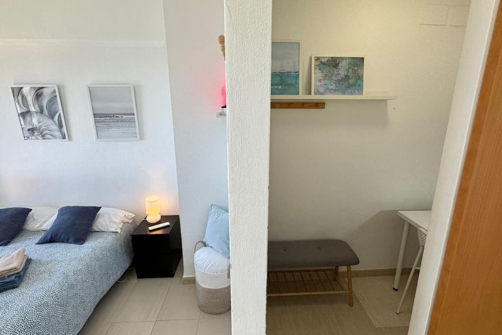 Apartamento A Pie De Playa Con Terraza Y Piscinas Apartment Benalmadena Exterior photo